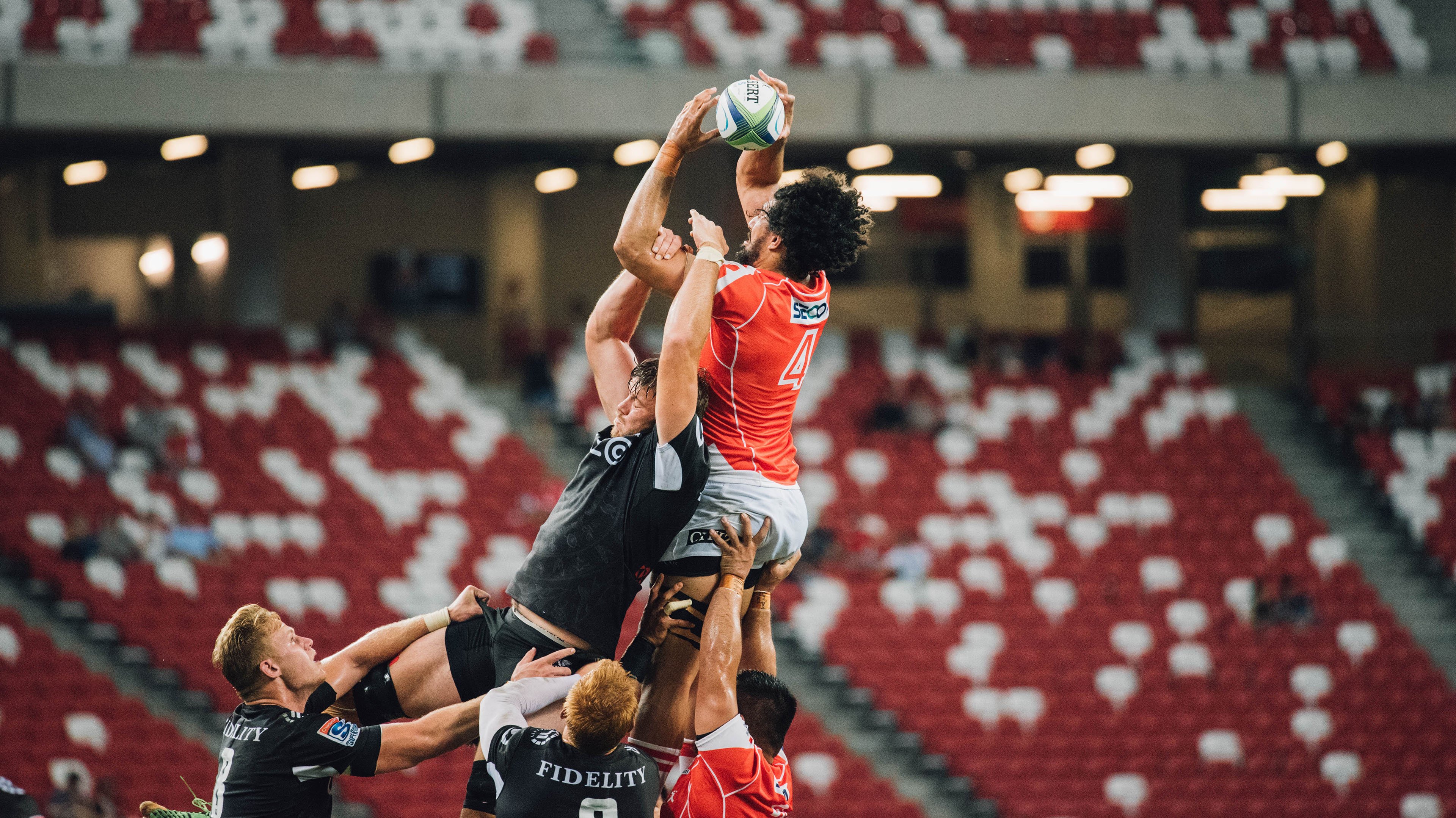 意甲焦点战之夜，库里攻防转换核心